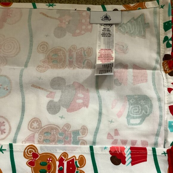 Disney Holiday Decorative Hand Towels, New, & Keepsake Campbells Soup Ornament - Picture 5 of 5